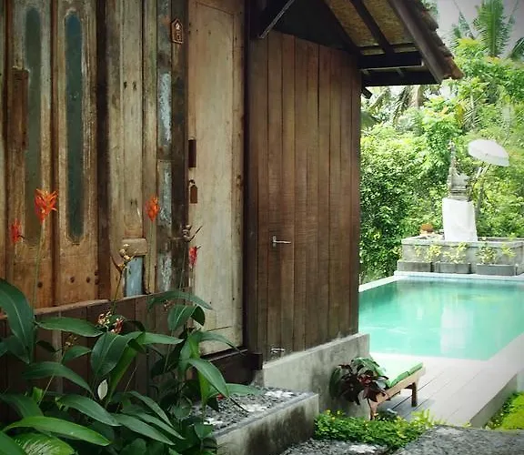 Joglo Taman Sari 4* ウブド