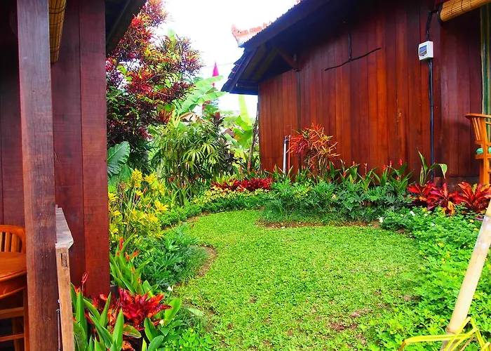 Joglo Taman Sari ホリデーパーク