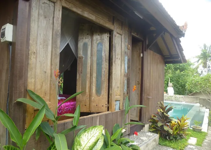 Joglo Taman Sari 4*