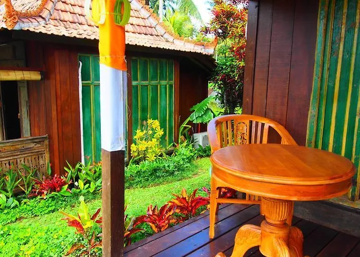 Joglo Taman Sari ホリデーパーク ウブド