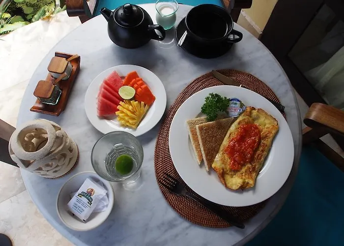 Joglo Taman Sari ホリデーパーク 4*