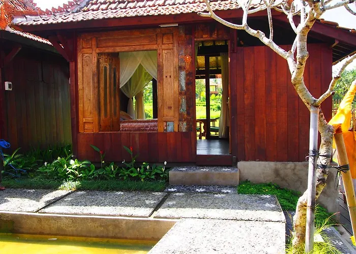 Joglo Taman Sari ホリデーパーク