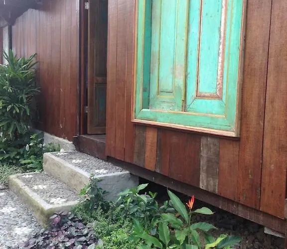 Joglo Taman Sari ウブド