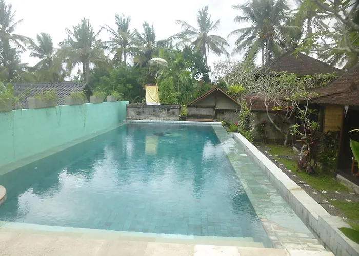 ホリデーパーク Joglo Taman Sari ウブド