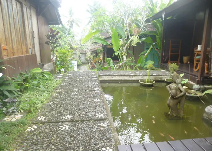 Joglo Taman Sari 4*